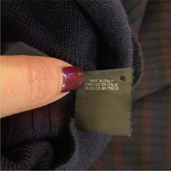 Hugo Boss turtle neck sweater, XL - Picture 9 of 10